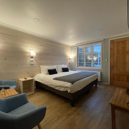 Hostal Boutique Puerta Roja Punta Arenas Eksteriør billede
