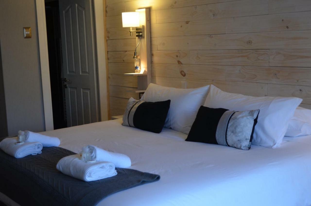 Hostal Boutique Puerta Roja Punta Arenas Eksteriør billede