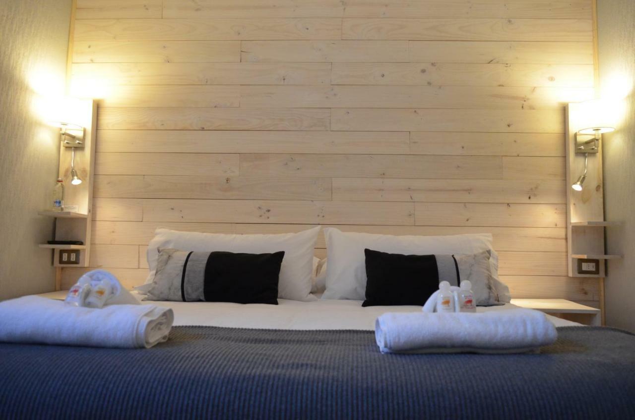 Hostal Boutique Puerta Roja Punta Arenas Eksteriør billede
