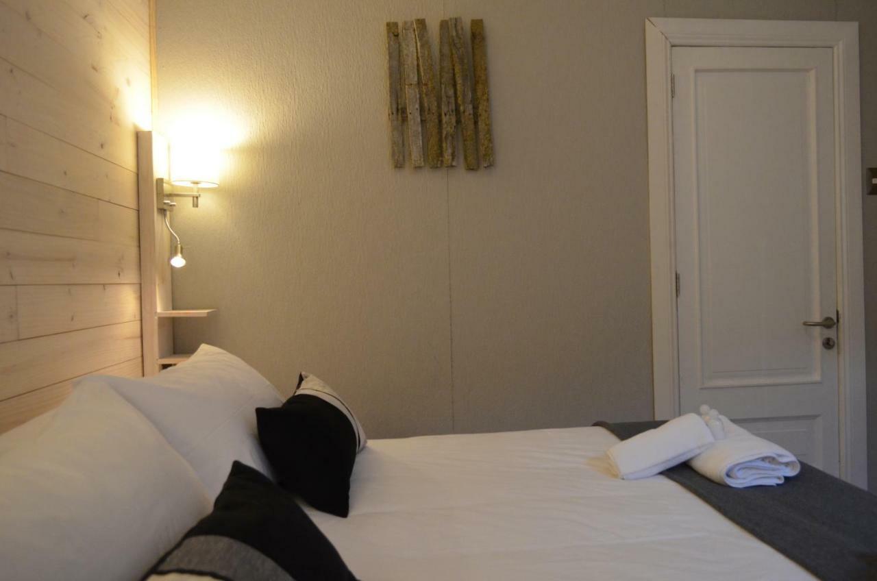 Hostal Boutique Puerta Roja Punta Arenas Eksteriør billede